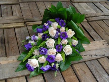 bloemstuk begrafenis bezorgen|ruime keus in betaalbare rouwboeketten